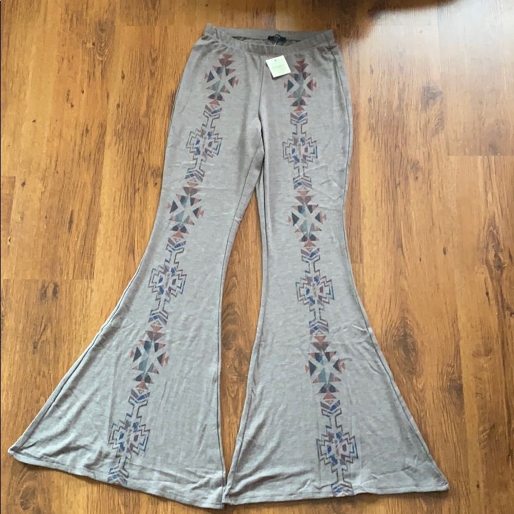 NWT. Altar’d State flowy tribal print pants.